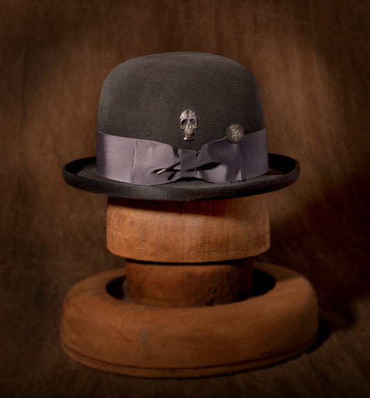 Stan Gaz Handmade 100% beaver fur felt, made in USA. Hand shaped with silver skull pin and silver GAZ pin. Hand sewn, patina, leather sweat and silk lining. Hat is available in Medium. It can be custom made in whatever size needed.