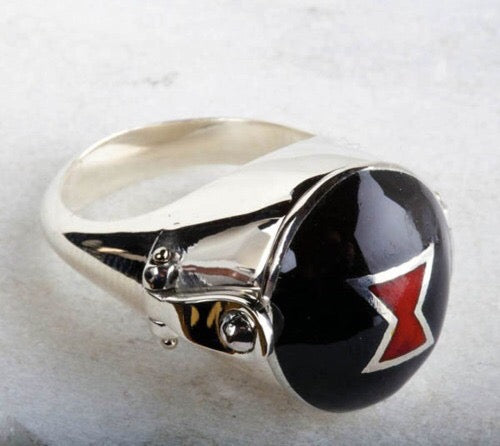 Handmade black widow ring, silver with enamel. The ring opens up for a small secret compartment.   This ring can be custom made in any ring size requested. 