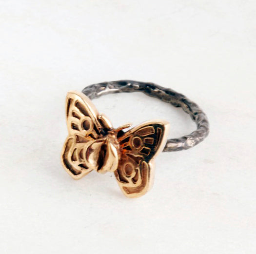 Handmade Butterfly Ring. 22k gold.    This ring can be custom made in any ring size requested. 